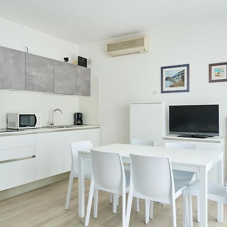 Appartamenti Villa Paola-Pochi Passi Dal Mare-Zona Piazza Aurora-Лідо-ді-Єзоло Екстер'єр фото