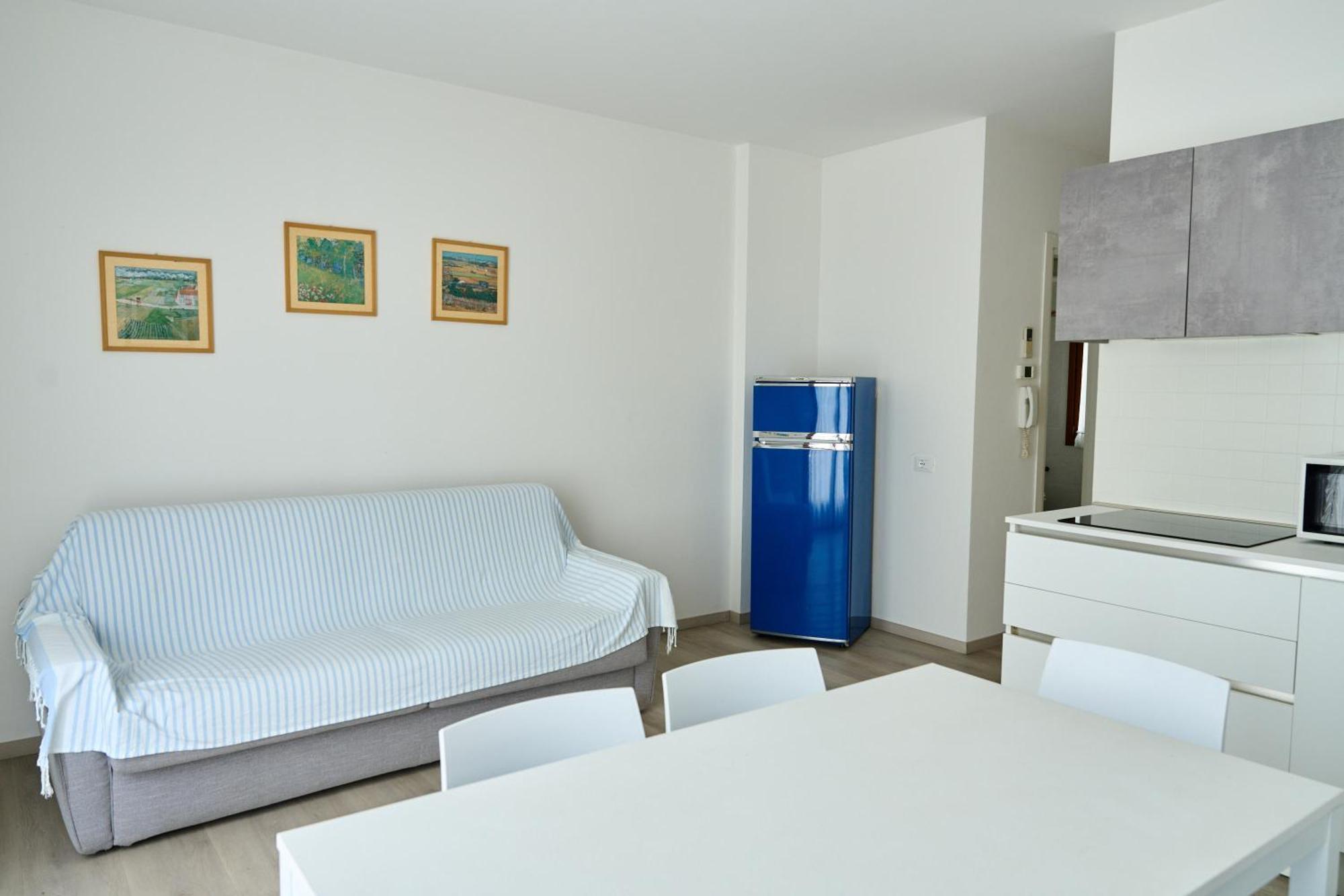 Appartamenti Villa Paola-Pochi Passi Dal Mare-Zona Piazza Aurora-Лідо-ді-Єзоло Екстер'єр фото