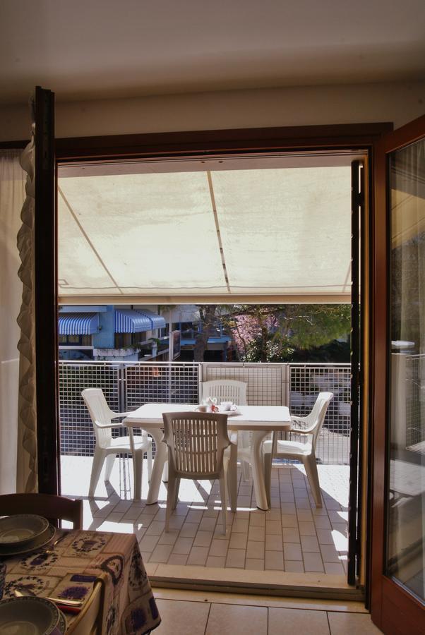 Appartamenti Villa Paola-Pochi Passi Dal Mare-Zona Piazza Aurora-Лідо-ді-Єзоло Екстер'єр фото